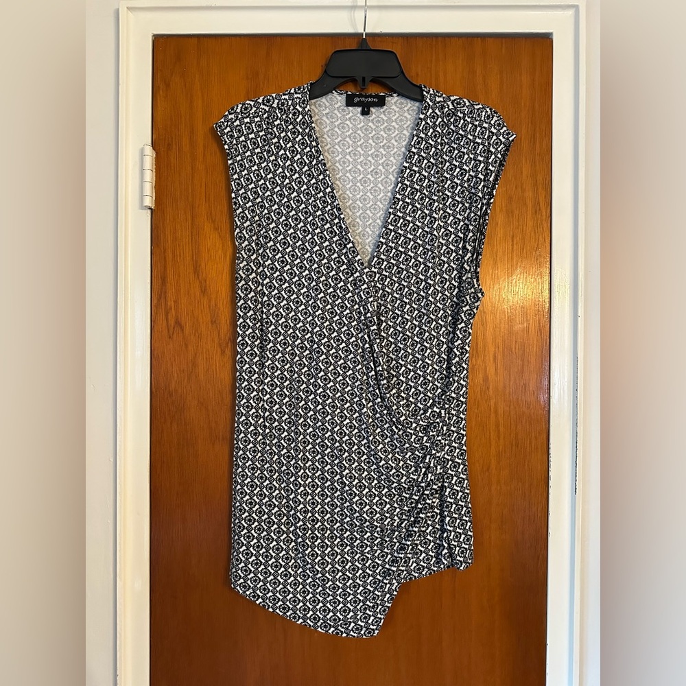 Black and White Geometric Wrap Too